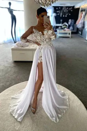 Abito lungo bianco con lo strascico e corpetto in tulle nude a fiori 3D