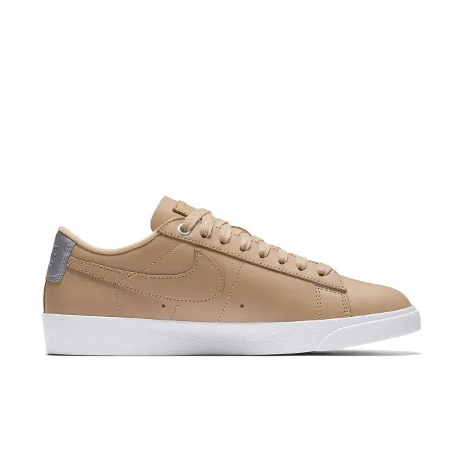 W BLAZER LOW SE PRM